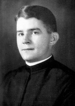 IIn May 1931, the University held a new event to bring its colleges and schools closer together beneath “the common parenthood of Fordham,” as an article in The Ram put it. The first faculty convocation, held on May 10, brought together more than 400 faculty members from St. John’s College, the Graduate School, the School of Law, the College of Pharmacy and the School of Sociology and Social Service, according to the article. Most of the graduate and professional schools had been founded after Fordham officially became a university in 1907. The event was held to show appreciation for faculty members and highlight their common purpose—“to show unity in spirit,” in the words of Charles Deane, S.J., vice president of the University, who spoke at the convocation. At the event, seven faculty members received the University’s first Bene Merenti medals for longstanding service to Fordham. One awardee was too ill to attend, so Fordham president Aloysius J. Hogan, S.J., went to his home to present the gold medal and read the citation.