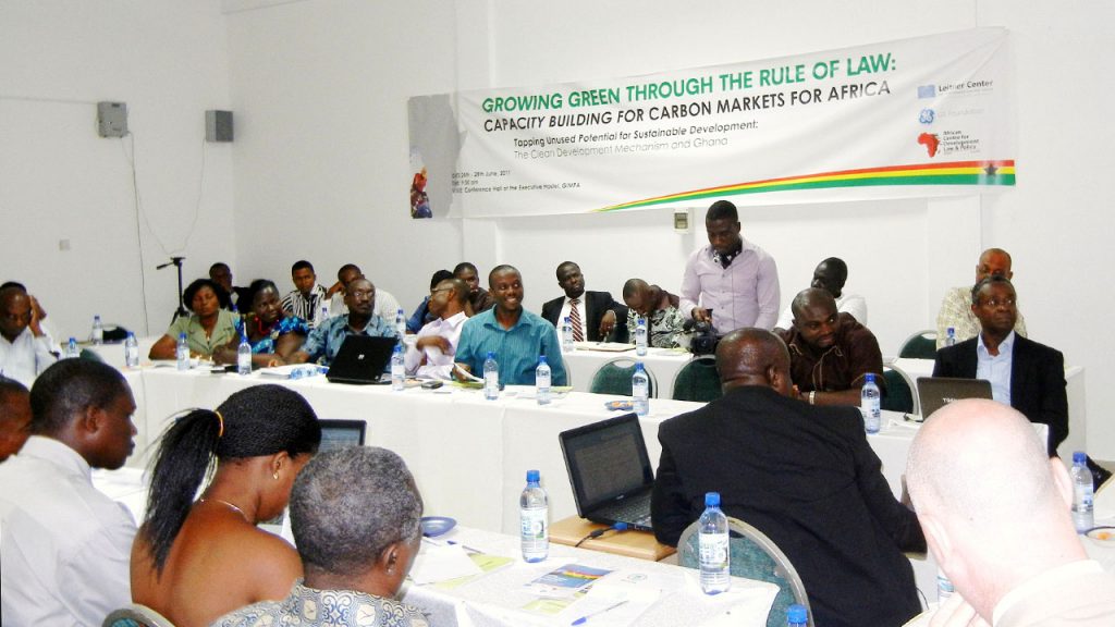 A carbon markets workshop organized by SDLI.
