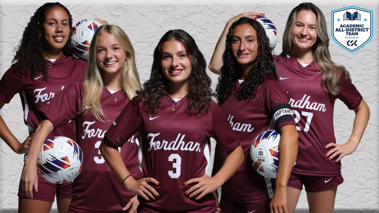 (l-r): Tristan McFarlane, Julia Holton, Sari Frankl, Ella Guth, & Abby Borchers in soccer uniforms